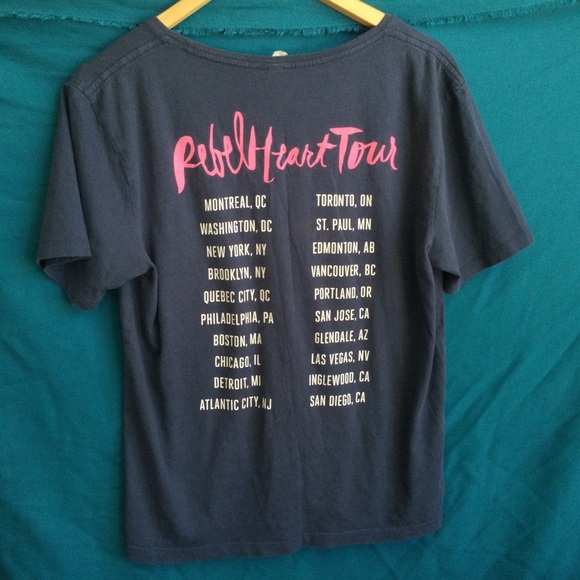 Madonna Rebel Tour 2015 Large T-Shirt Canada - Picture 5 of 8